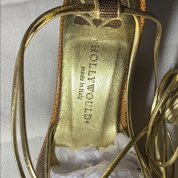 Holly would made in Italy 🇮🇹 - Picture 3 of 6